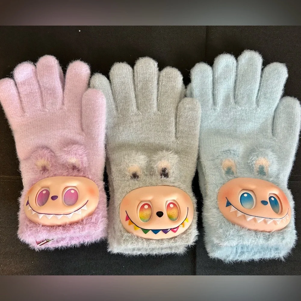 Kids Fuzzy Monster Gloves